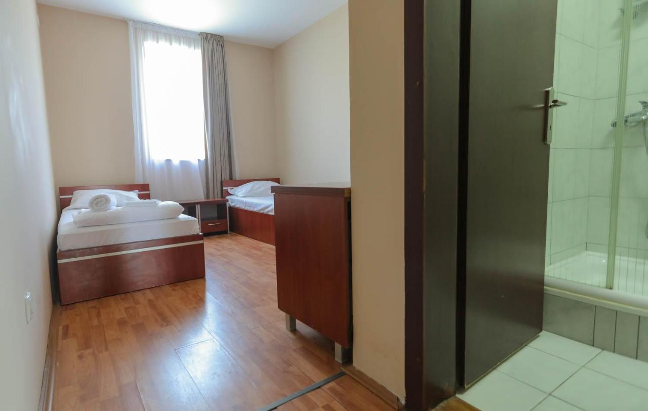 Restoran Bsk Bed and Breakfast Βελιγράδι Εξωτερικό φωτογραφία